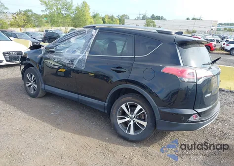 2018 Toyota Rav4 Xle из США, поврежденный, VIN 2T3RFREV7JW795902